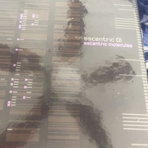 Escentric Molecules- escentric 01